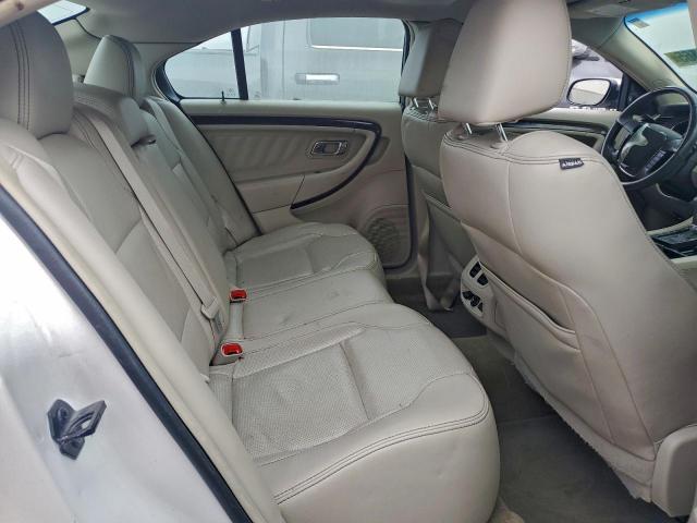 Ford Taurus Limited Image 8