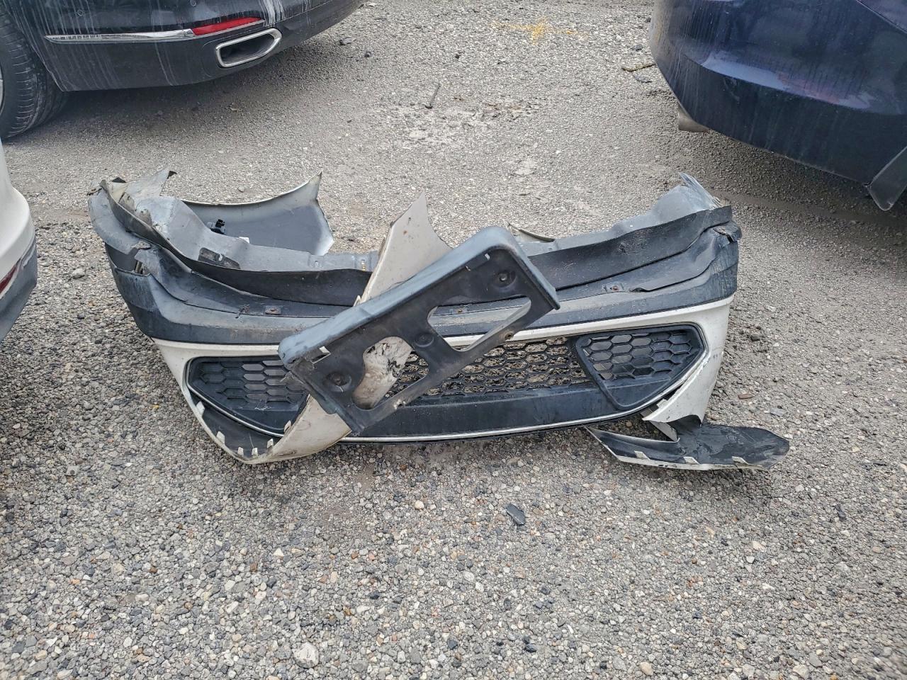 Ford Taurus Limited Image 11