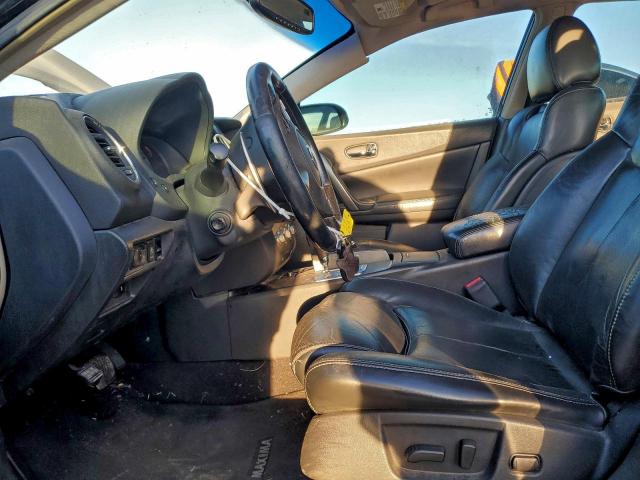 Nissan Maxima S Image 3