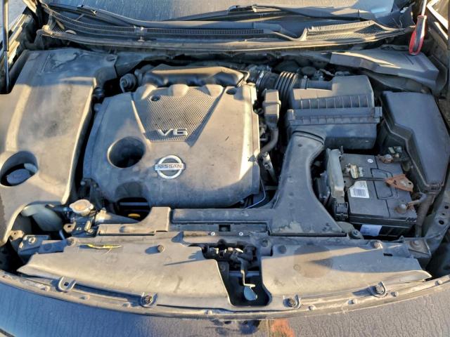 Nissan Maxima S Image 10