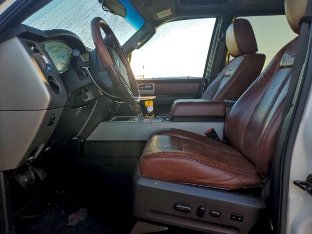 Ford Expedition Xlt Image 9