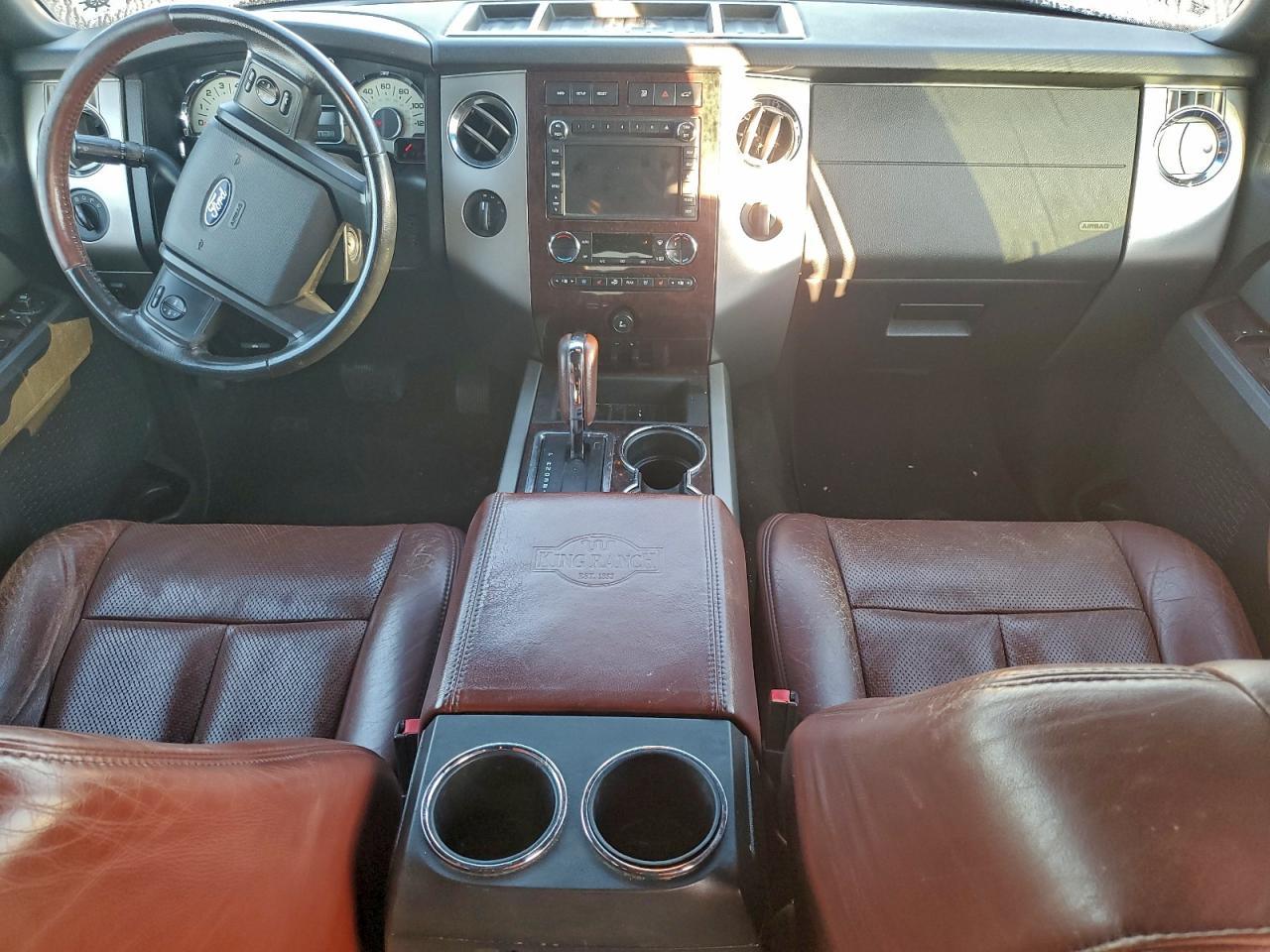 Ford Expedition Xlt Image 10