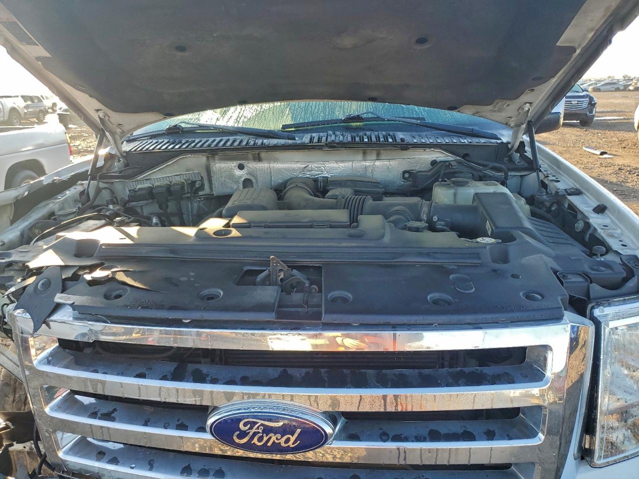 Ford Expedition Xlt Image 11