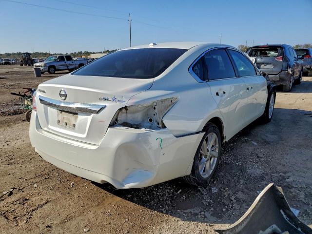 Nissan Altima 2.5 Image 2