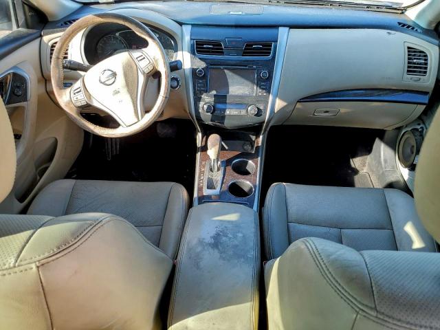 Nissan Altima 2.5 Image 9