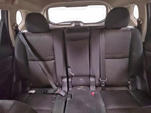 Nissan Rogue S Image 13