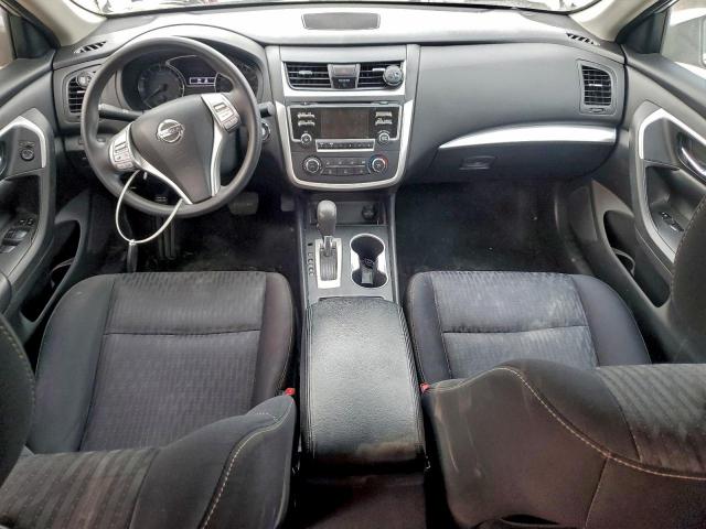 Nissan Altima 2.5 Image 6