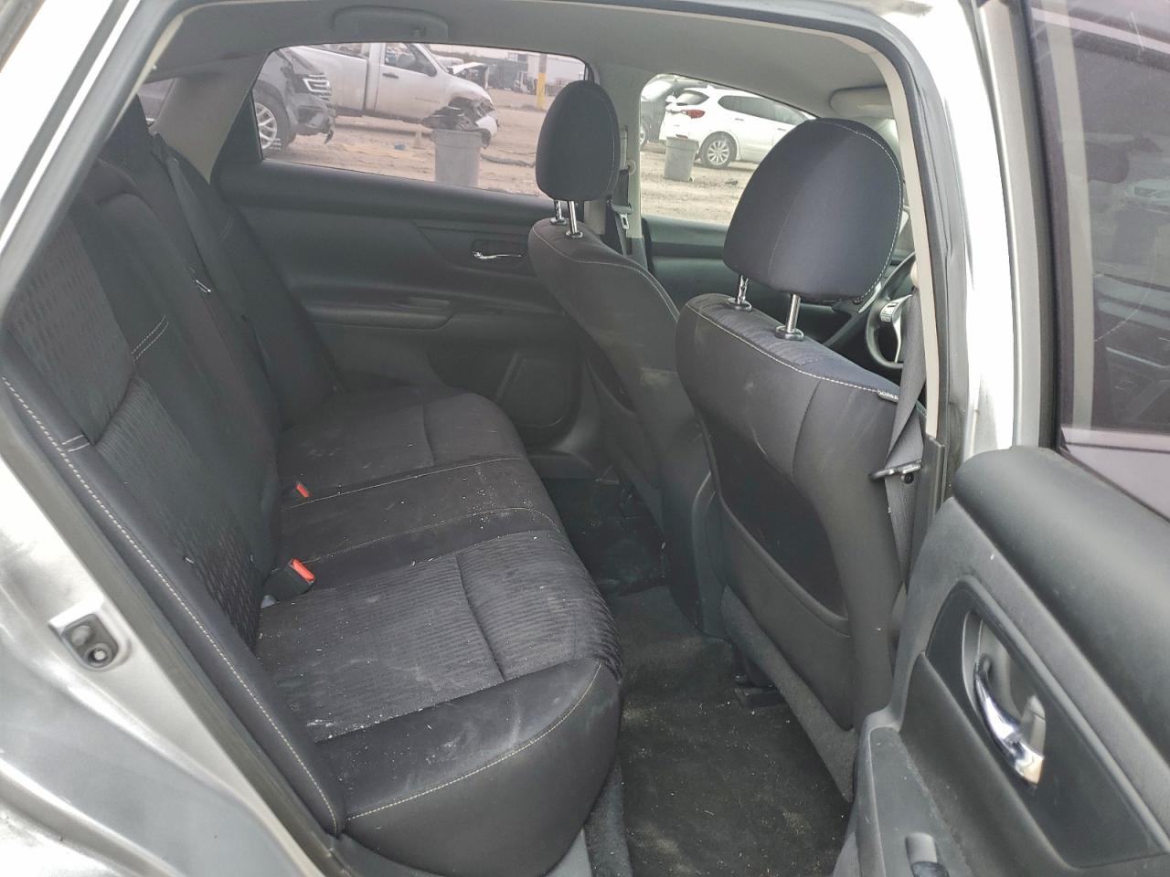 Nissan Altima 2.5 Image 9