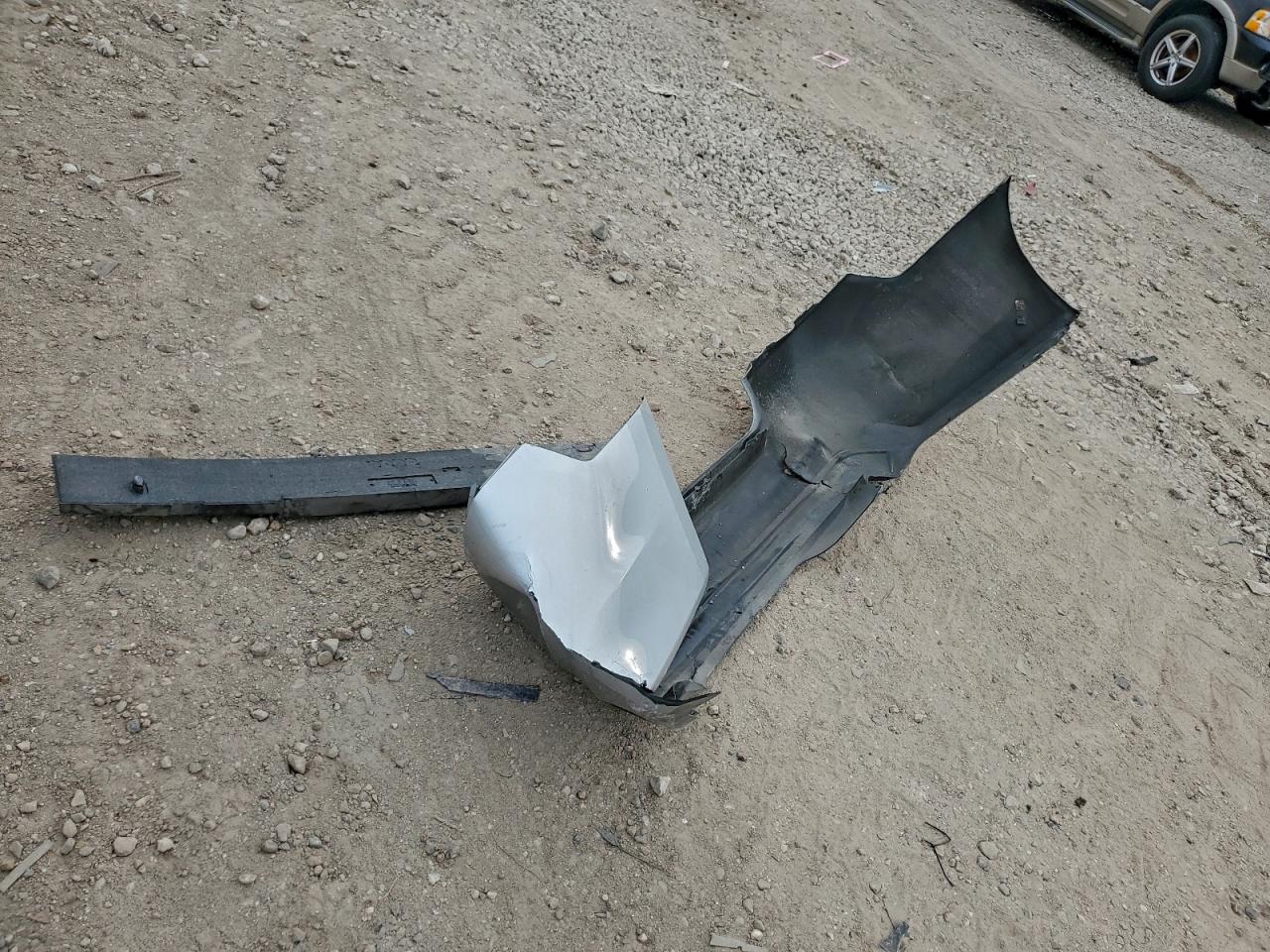 Nissan Altima 2.5 Image 7