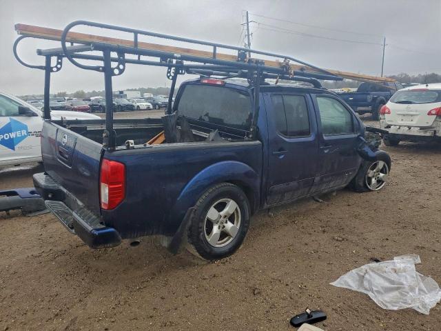 Nissan Frontier Crew Cab Le Image 3