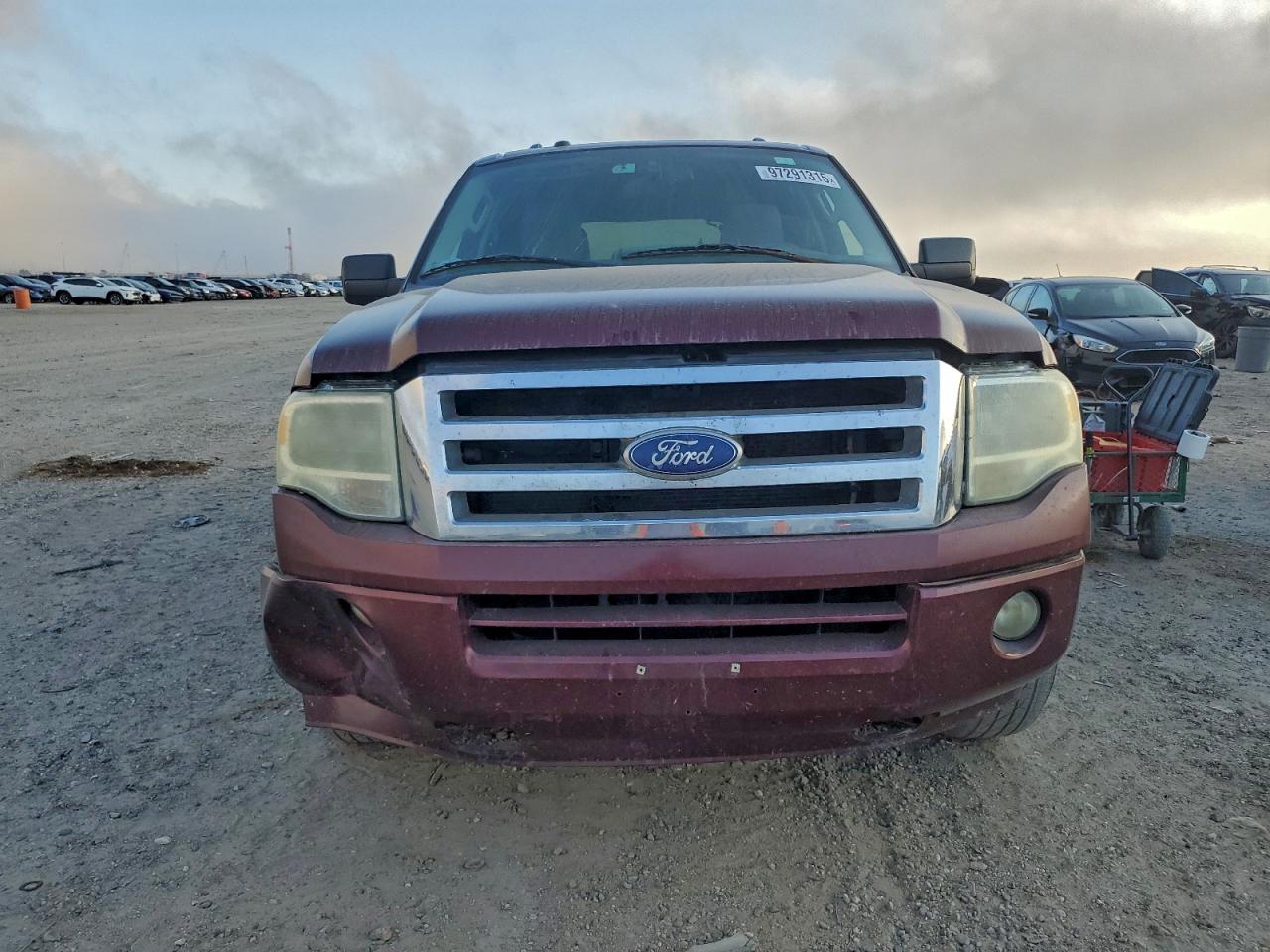 Ford Expedition Xlt Image 4