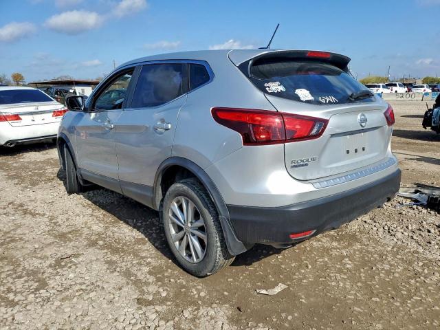 Nissan Rogue S Image 6