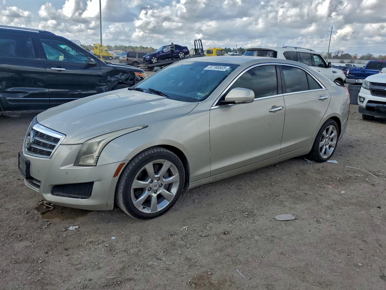 Cadillac ATS Luxury Image 1