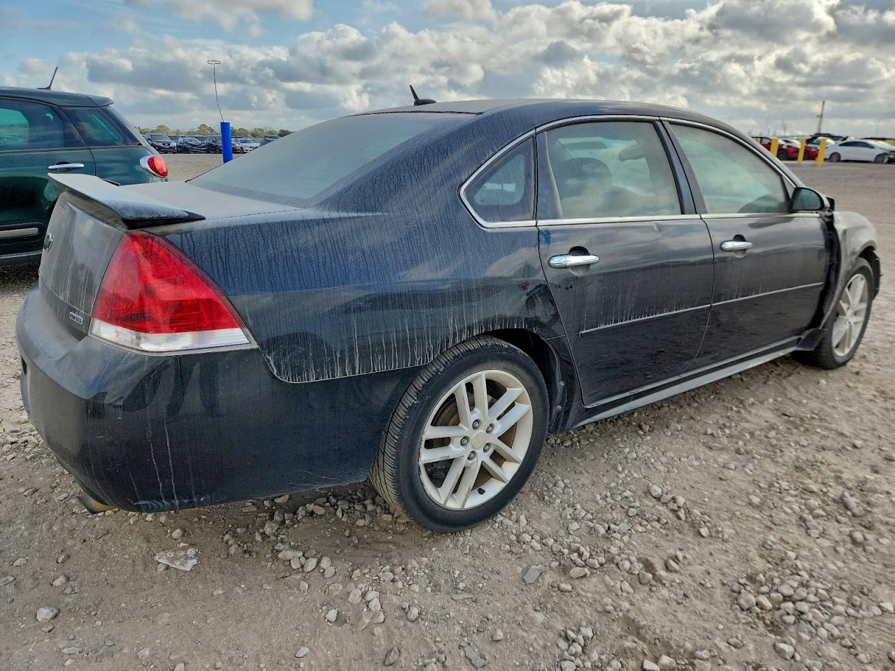 Chevrolet Impala Ltz Image 12