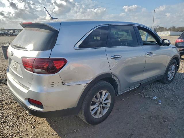 Kia Sorento S Image 2