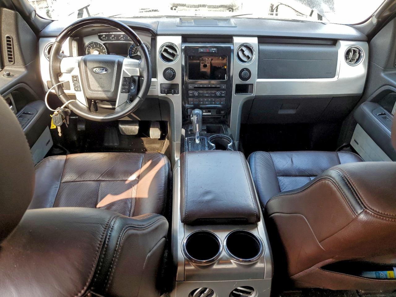 Ford F-150 Supercrew Image 10