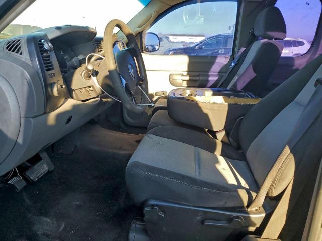 Chevrolet Silverado C1500 Classic Image 11