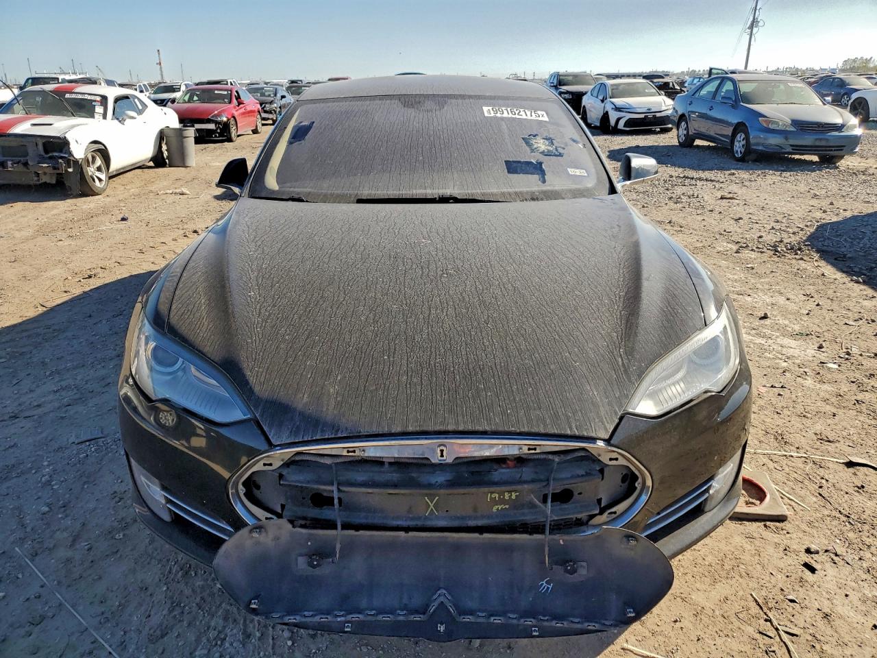 Tesla Model S Image 12