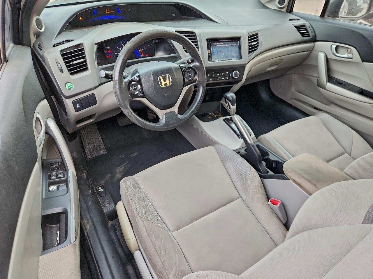 Honda Civic Lx Image 8