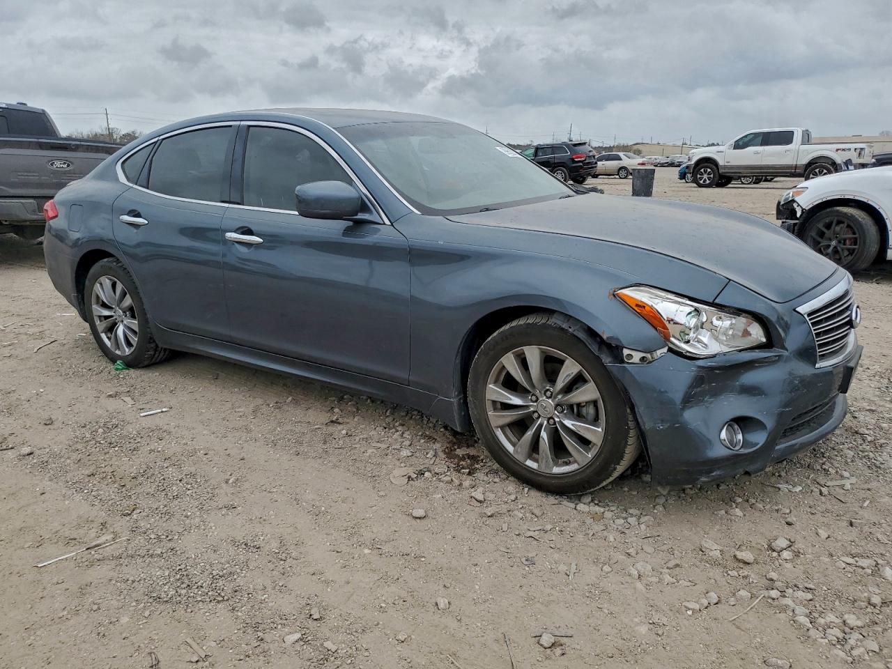 INFINITI M37 Image 4