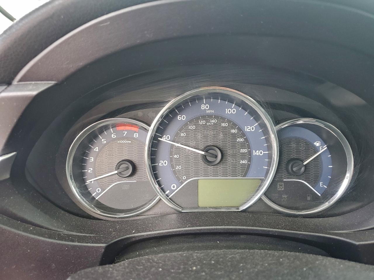 Toyota Corolla L Image 6