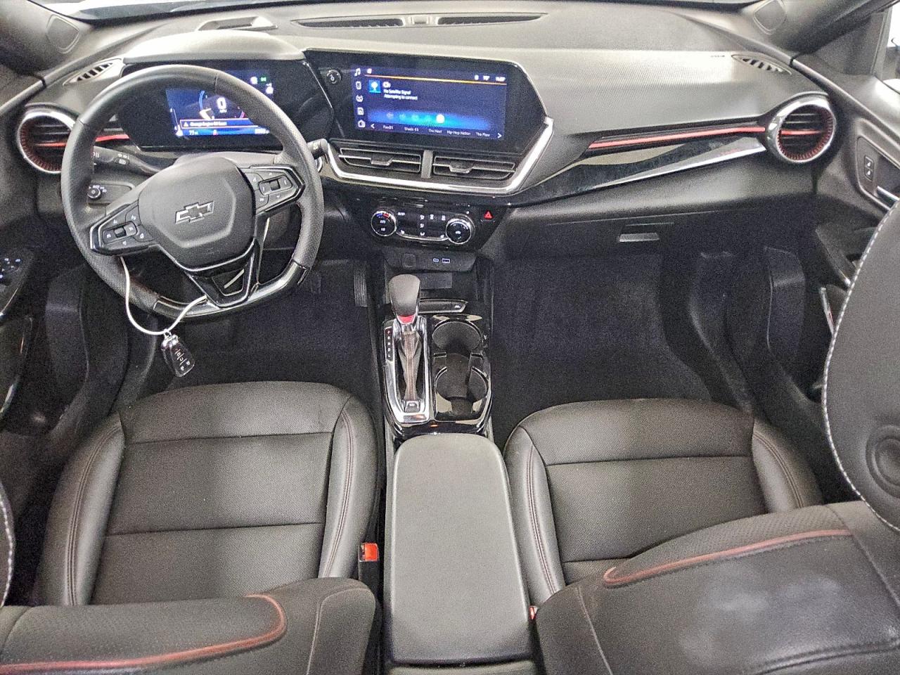 Chevrolet Trax 2rs Image 5