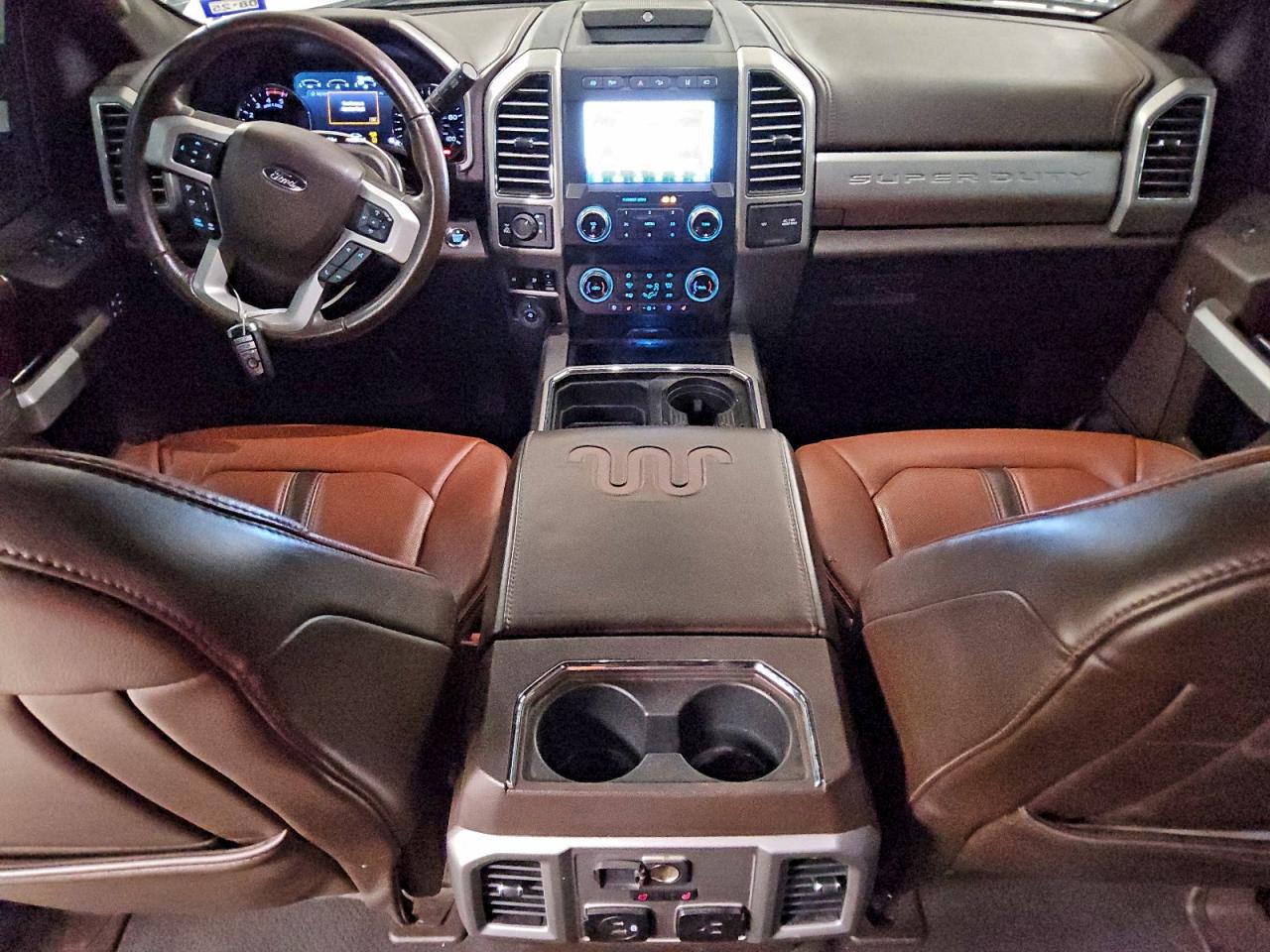 Ford F-250 Super Duty Image 11