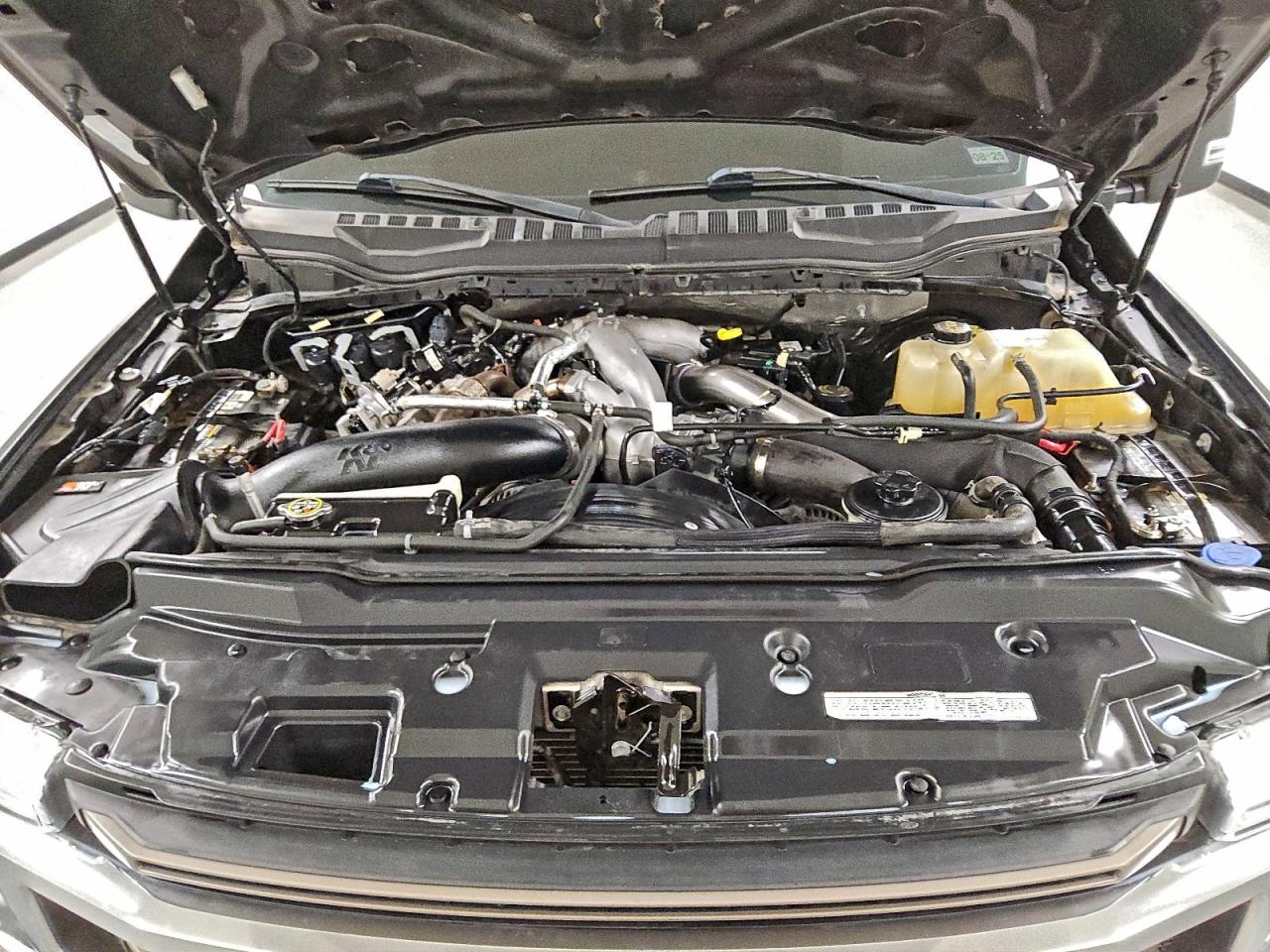 Ford F-250 Super Duty Image 10