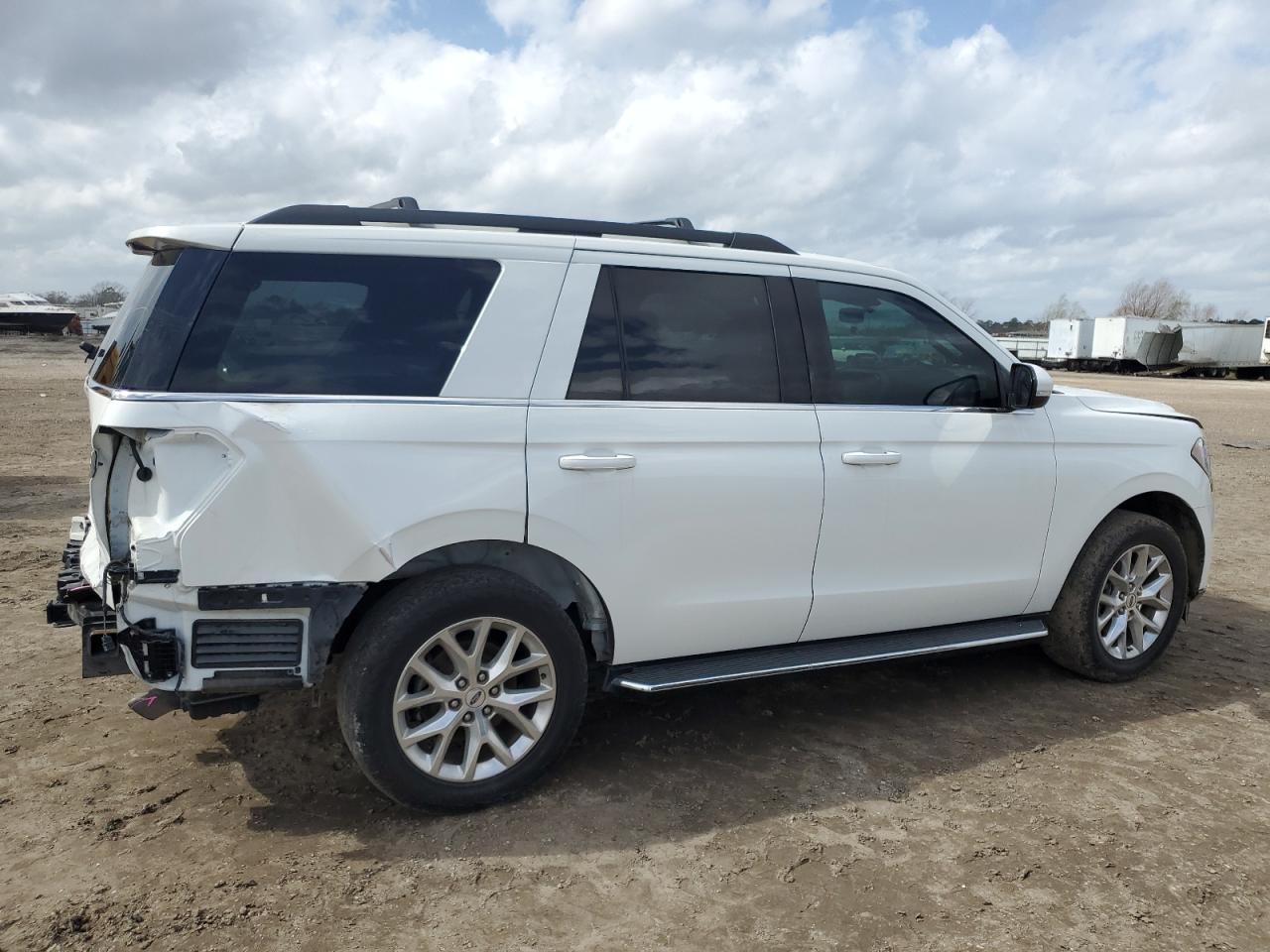 Ford Expedition Xlt Image 9