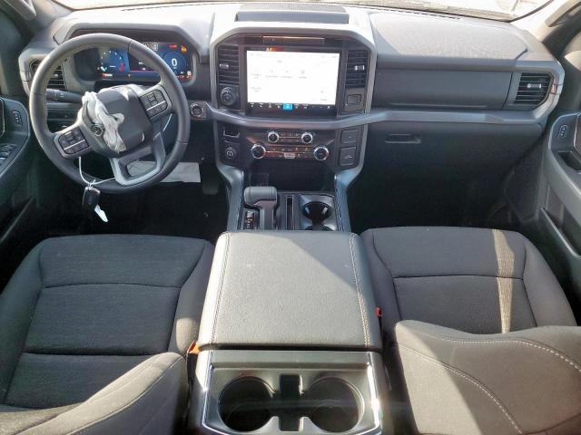 Ford F-150 Xlt Image 8