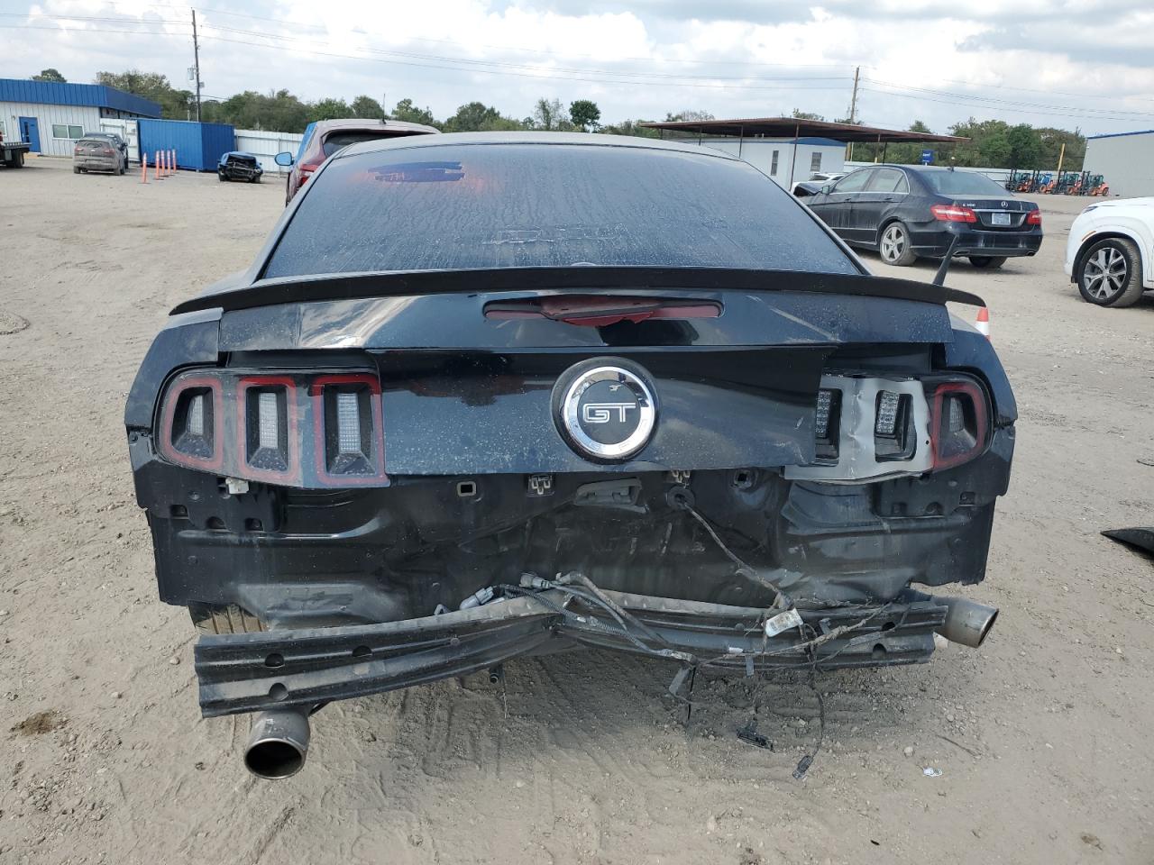 Ford Mustang Gt Image 5