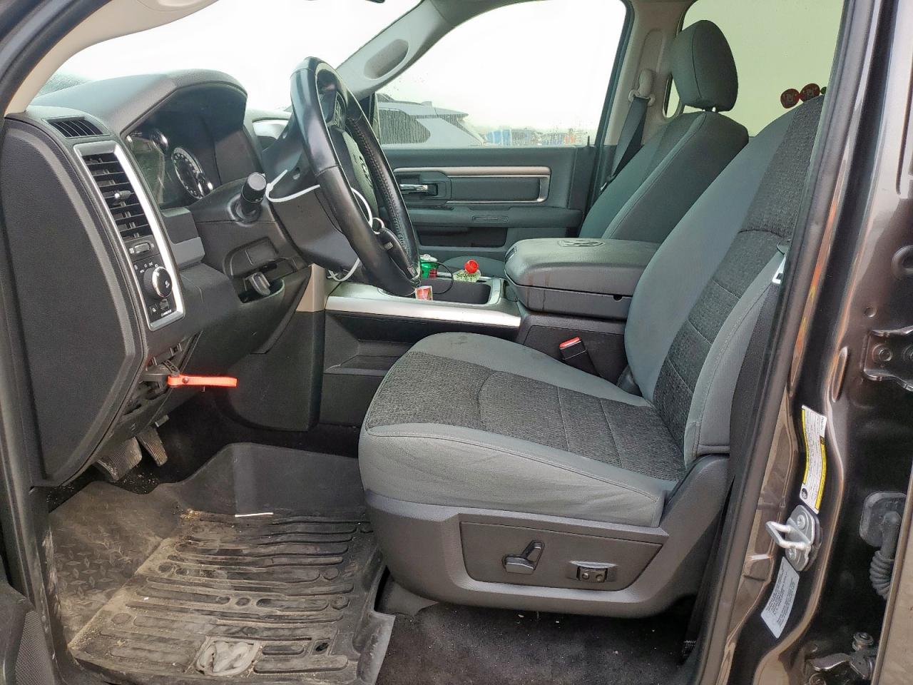 Ram 1500 Slt Image 4