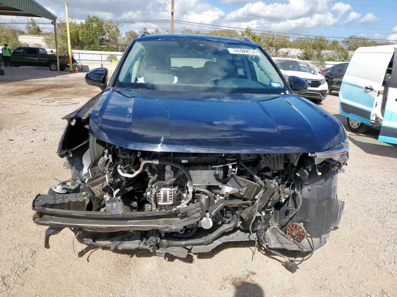 Volkswagen Taos Se Image 5