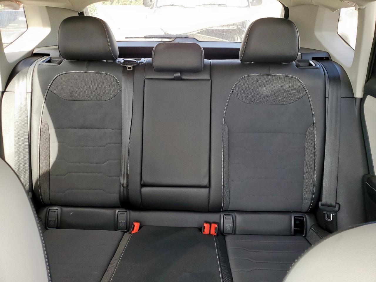 Volkswagen Taos Se Image 13