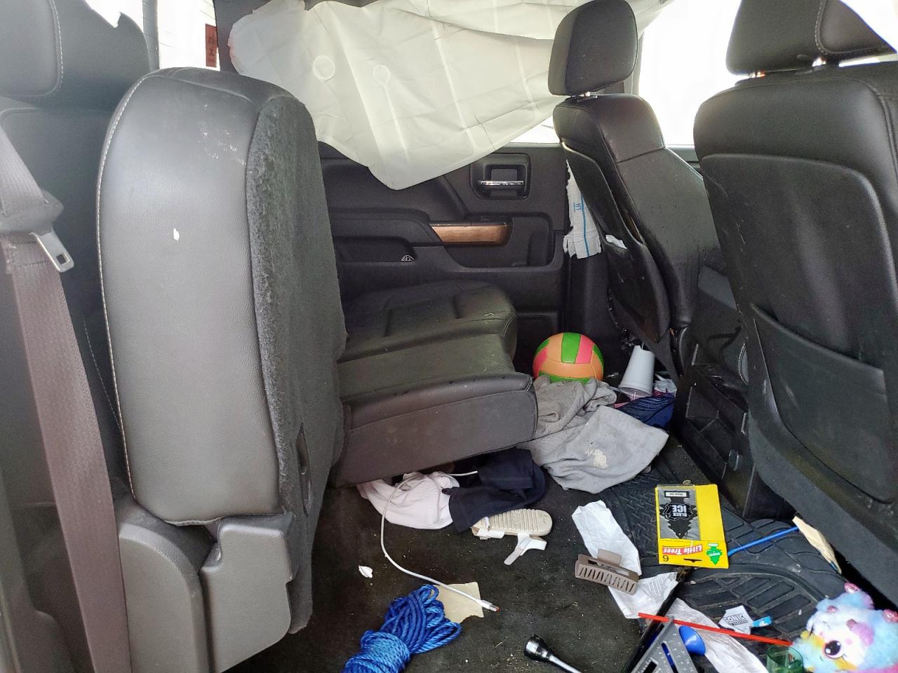 Chevrolet Silverado C1500 Ltz Image 12