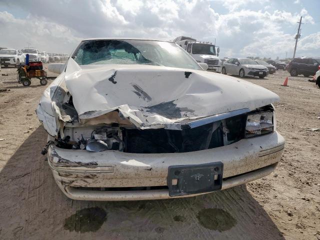 Cadillac DeVille Image 6