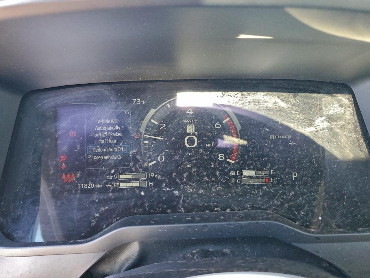 Toyota Tundra Crewmax Limited Image 9