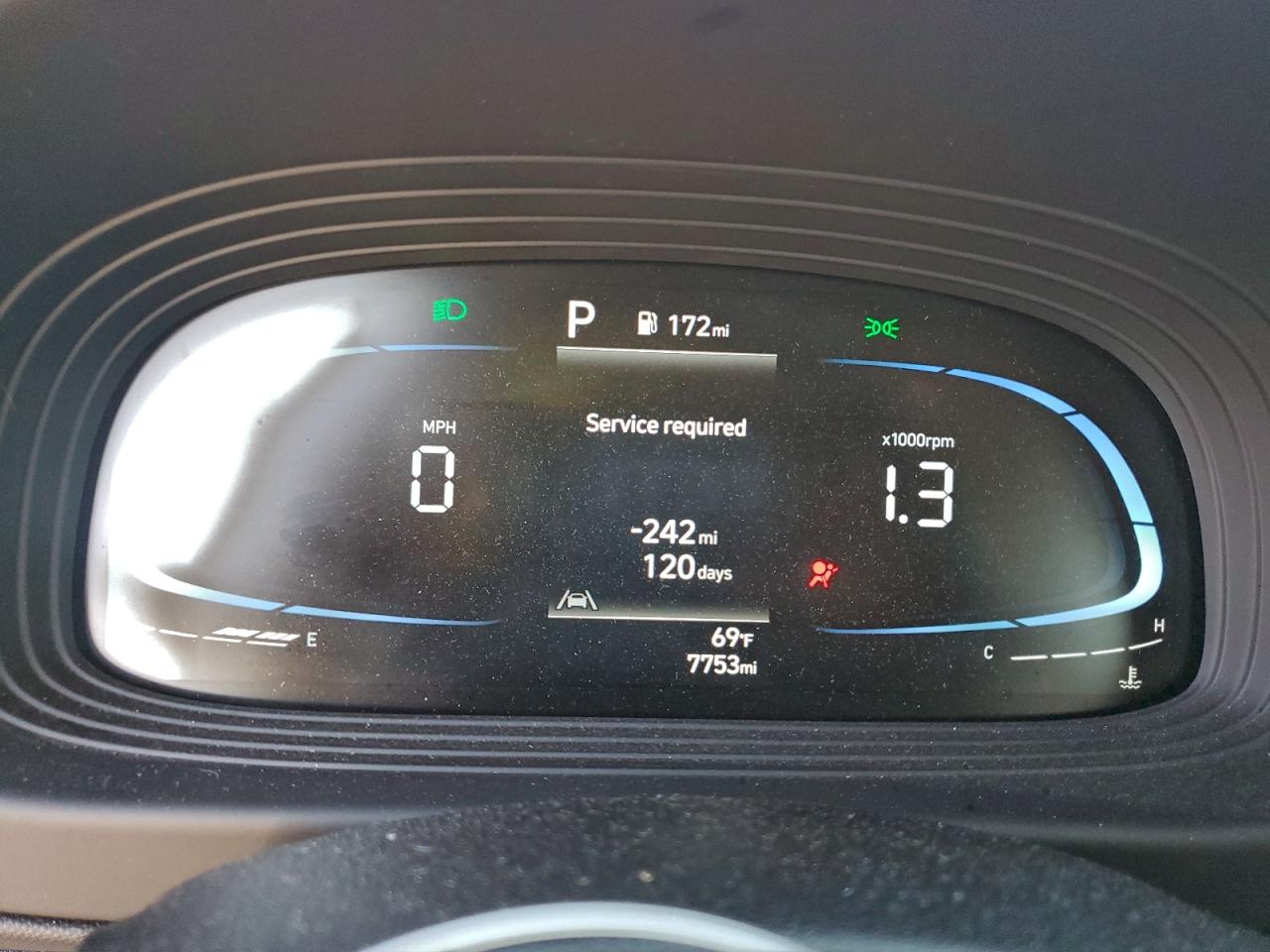 Hyundai VENUE Se Image 11