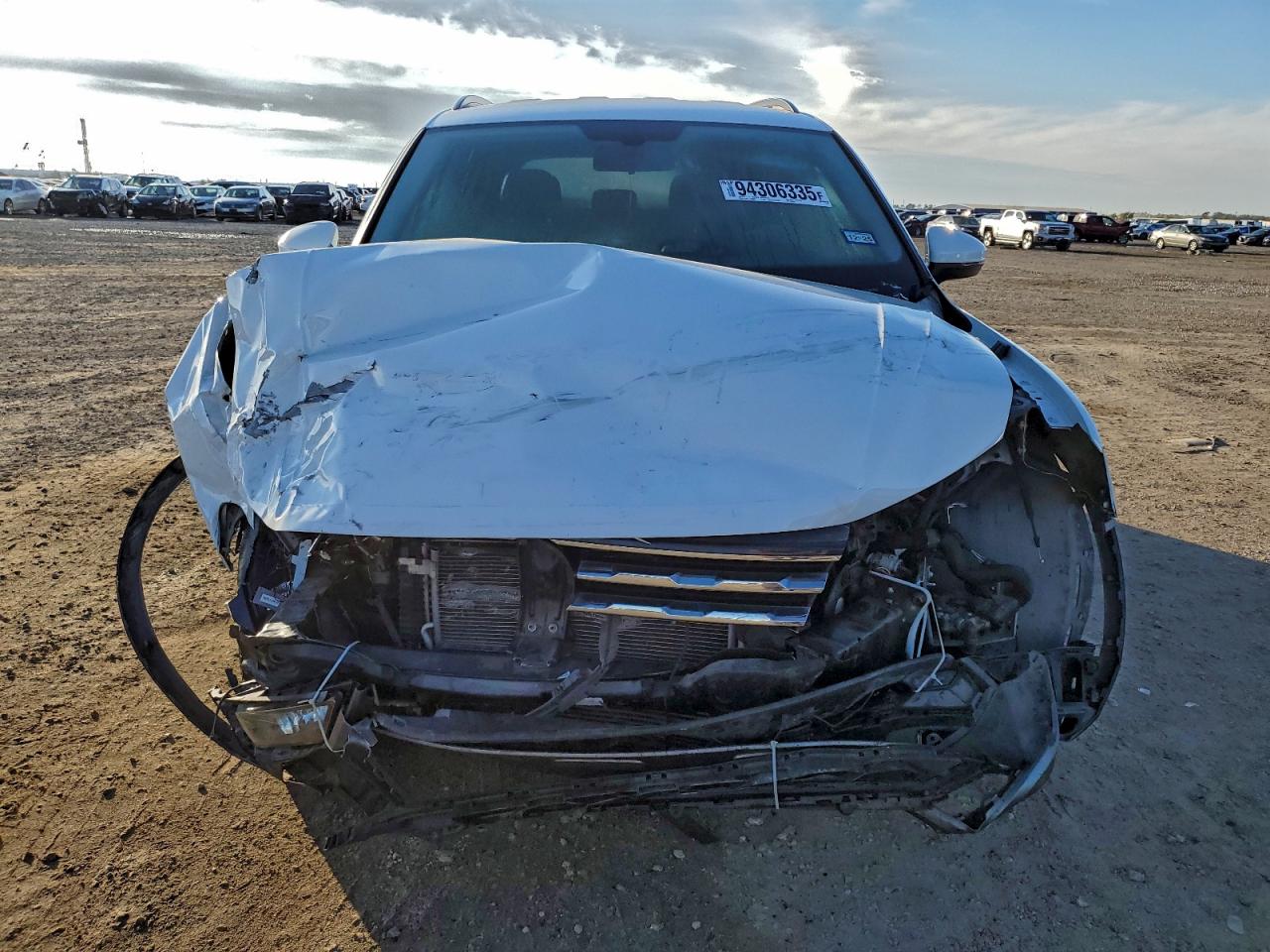 Volkswagen Tiguan Se Image 3