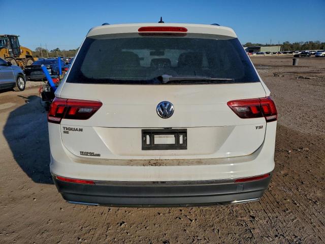 Volkswagen Tiguan Se Image 4