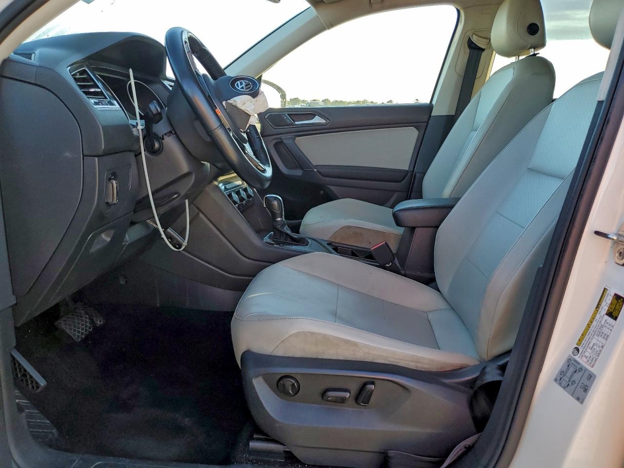 Volkswagen Tiguan Se Image 5