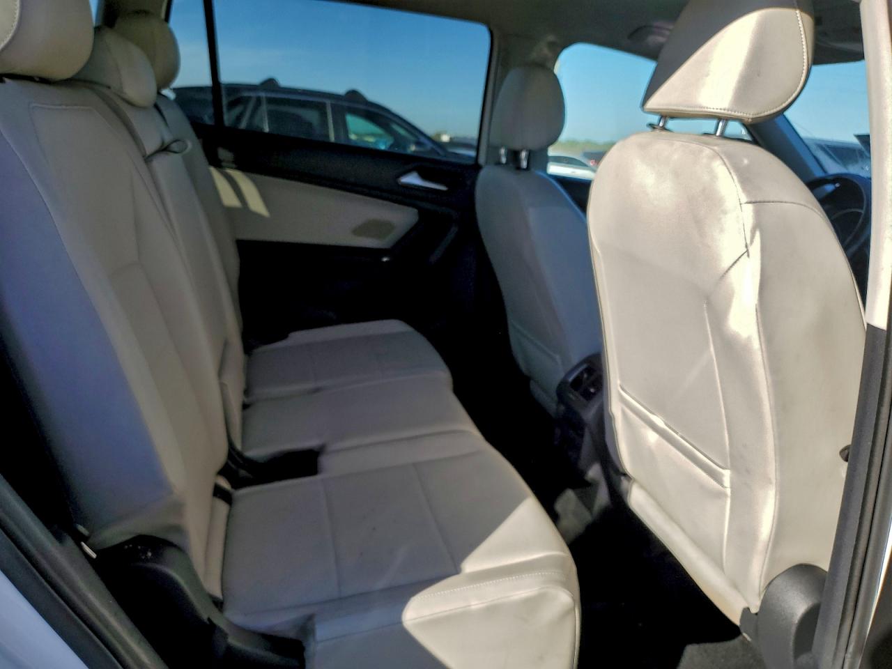 Volkswagen Tiguan Se Image 13