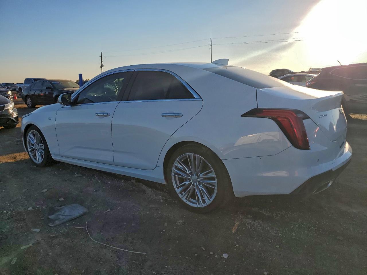 Cadillac CT4 Premium Luxury Image 2