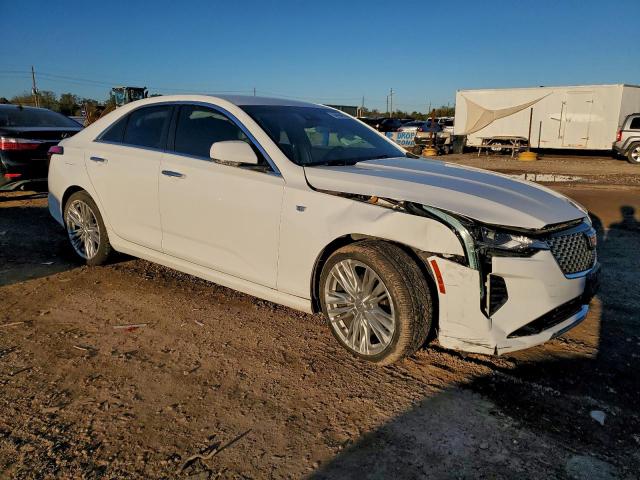 Cadillac CT4 Premium Luxury Image 7