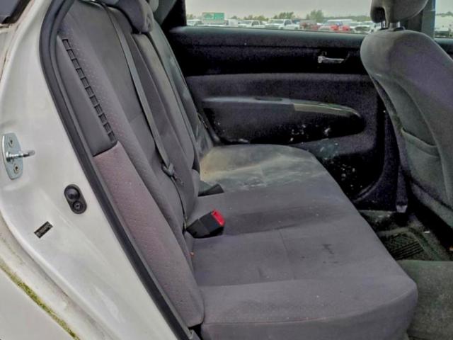 Toyota Prius Image 6