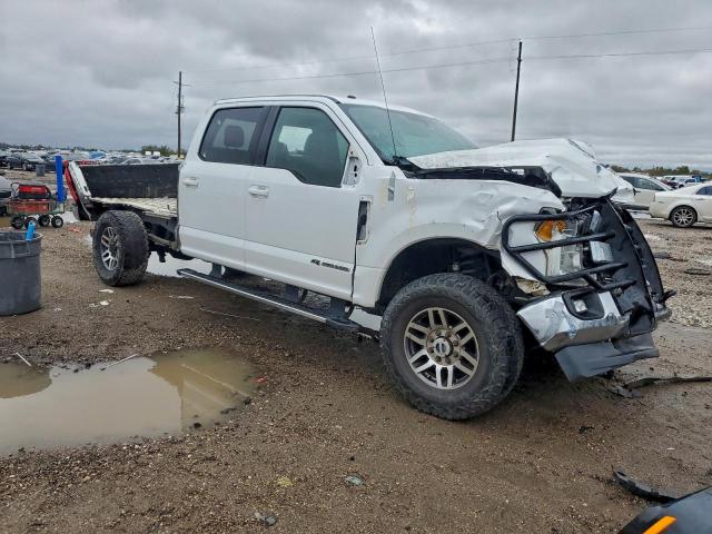 Ford F-250 Super Duty Image 4