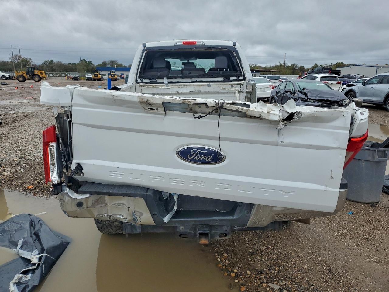 Ford F-250 Super Duty Image 8