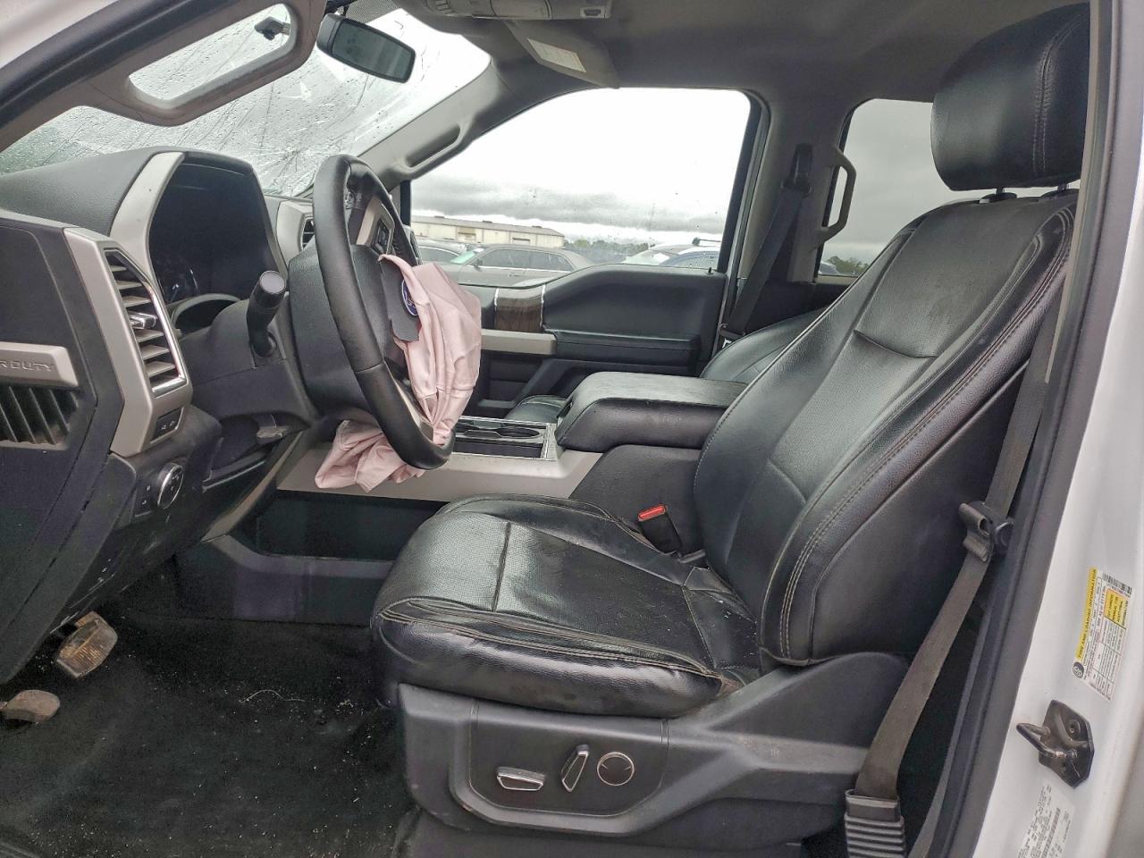 Ford F-250 Super Duty Image 10