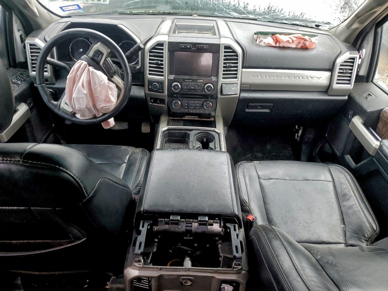 Ford F-250 Super Duty Image 12