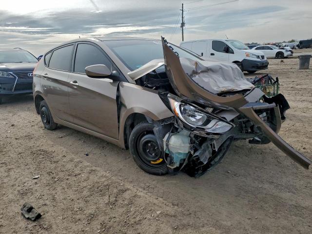 Hyundai ACCENT Gls Image 2